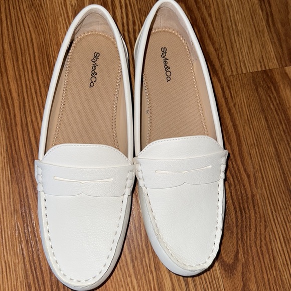 Style&Co Loafers/Driving Shoe”Serafinaa”New w/o tags-box.Size 9.They run narrow - Picture 1 of 12